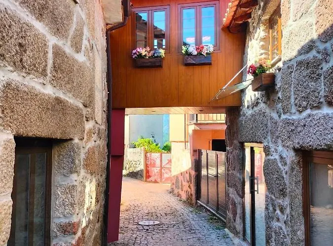 Casa Do Passadico * 비에이라도미노